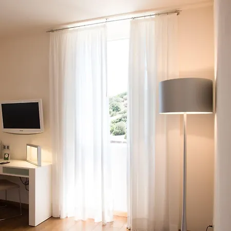 Rural Sant Patrici (adults Only)